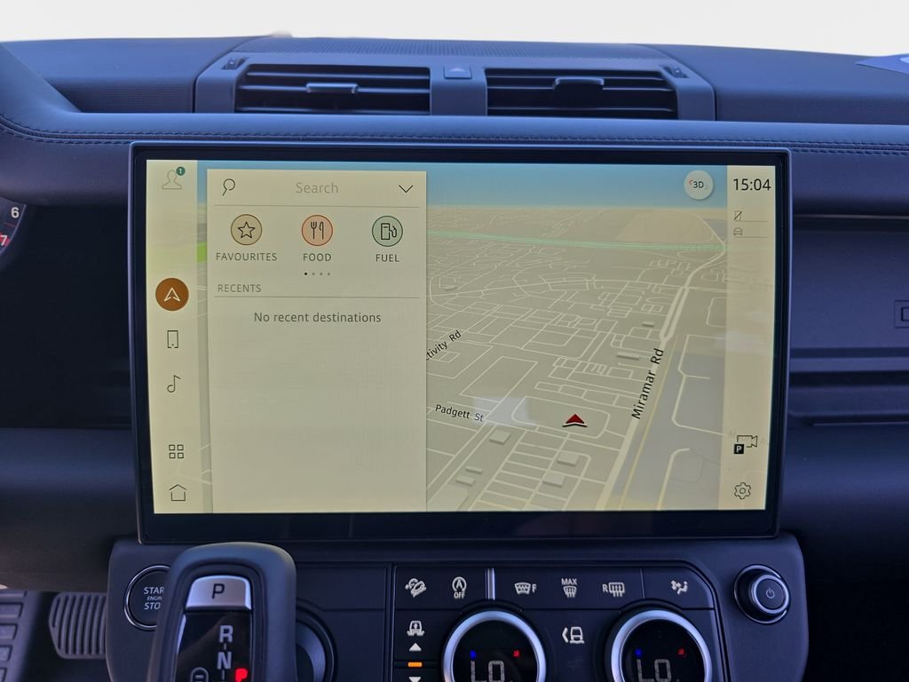 New 2026 Carpathian Grey Land Rover X-Dynamic SE image 22