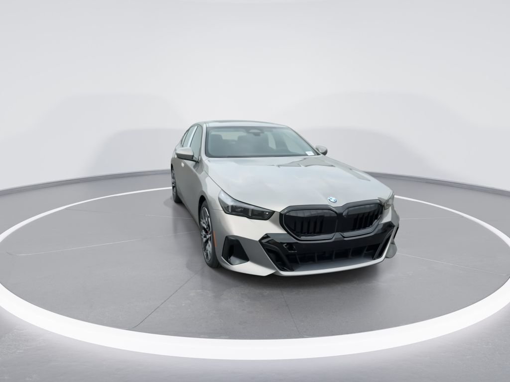 New 2027 Gray BMW 530i xDrive image 2