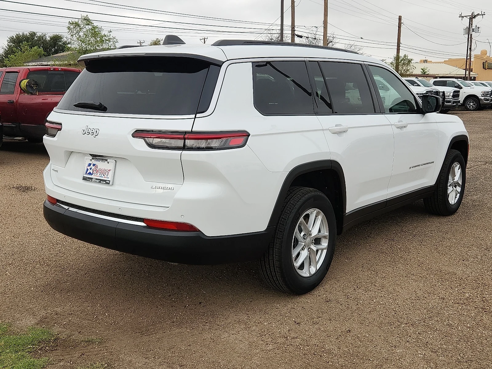 New 2026 White Jeep LAREDO 4X4 image 4