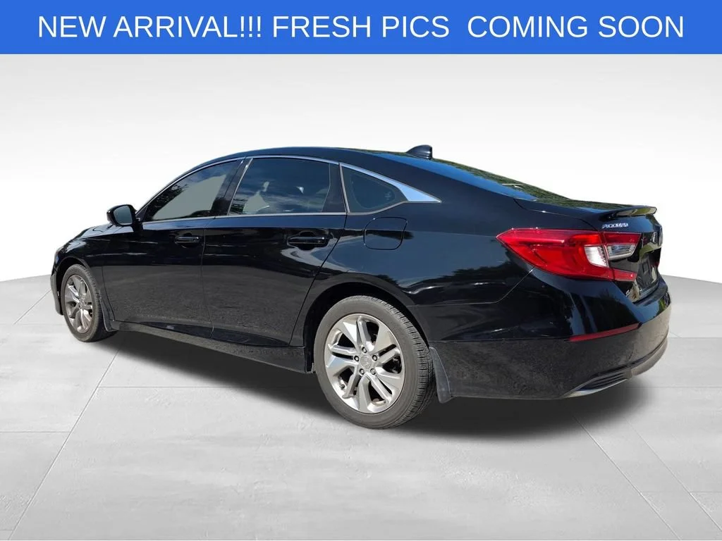Used 2018  Honda LX 1.5T image 5