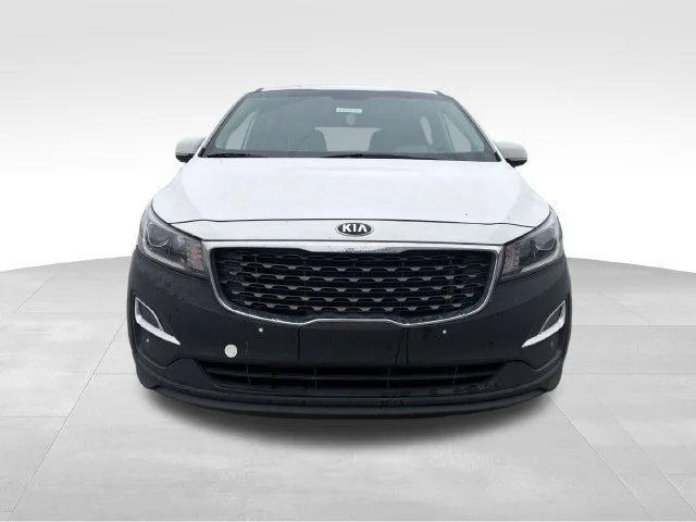 Used 2021 White Kia EX image 2