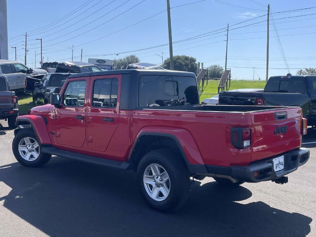 Used 2023 Firecracker Red Clearcoat Jeep Sport S image 5