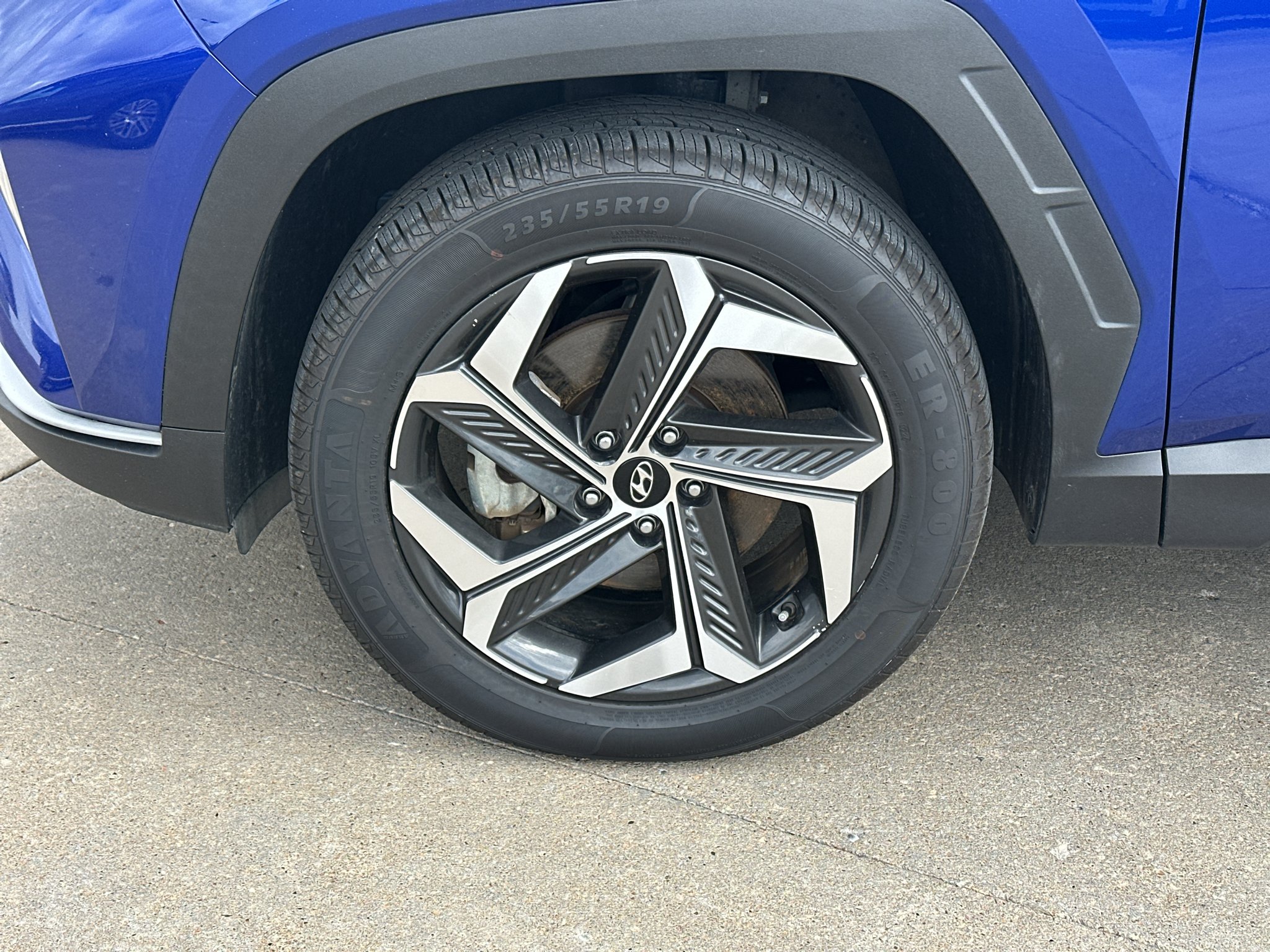 Used 2022 Intense Blue Hyundai SEL image 7