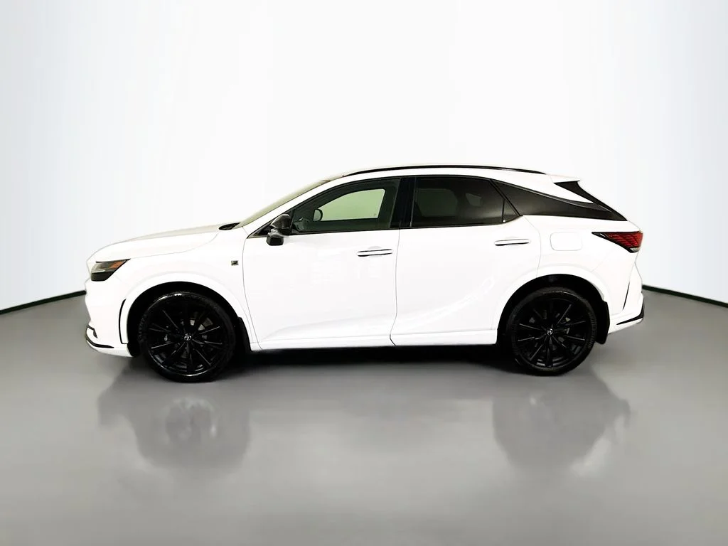 Used 2023 Ultra White Lexus 500h F SPORT Performance image 2