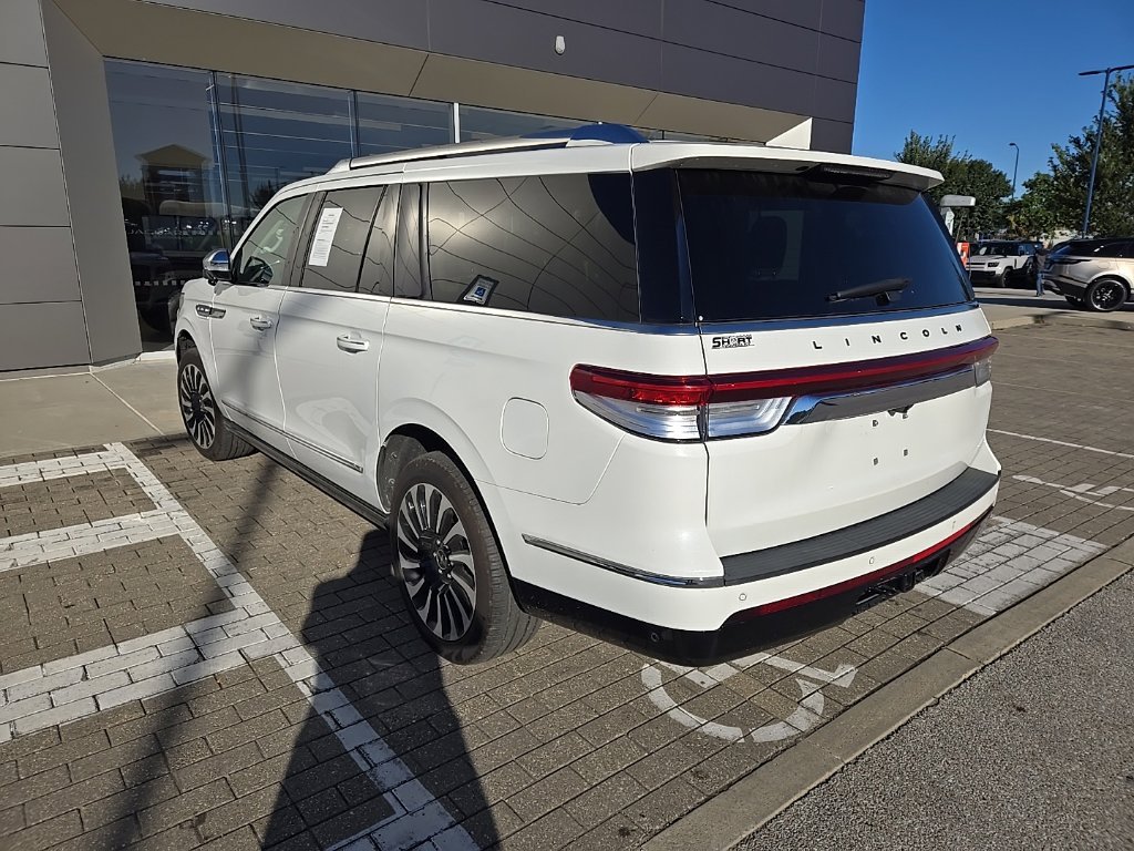 Used 2022 White Metallic Lincoln Black Label image 7