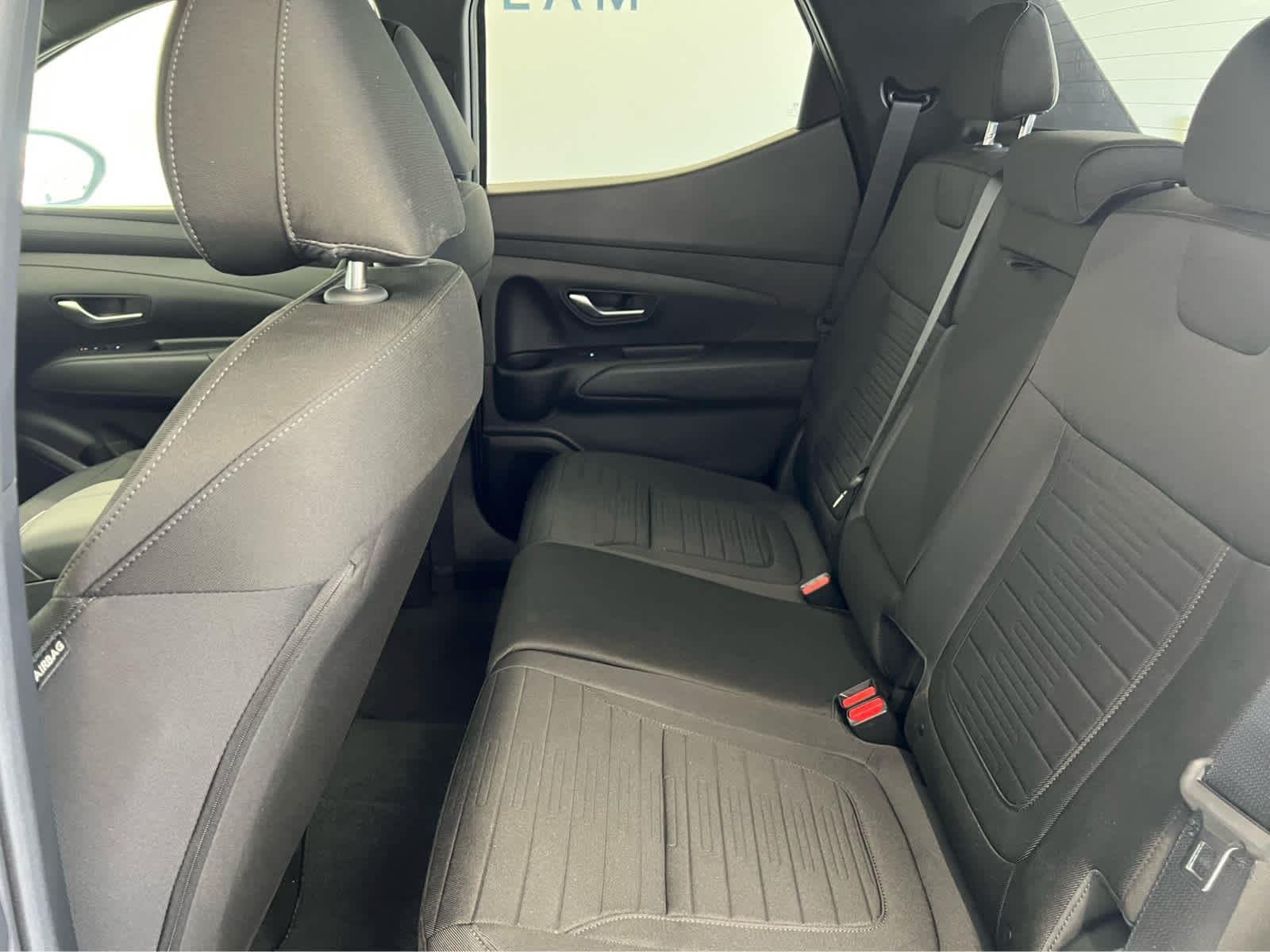 Used 2025 Sage Gray Hyundai SE image 5