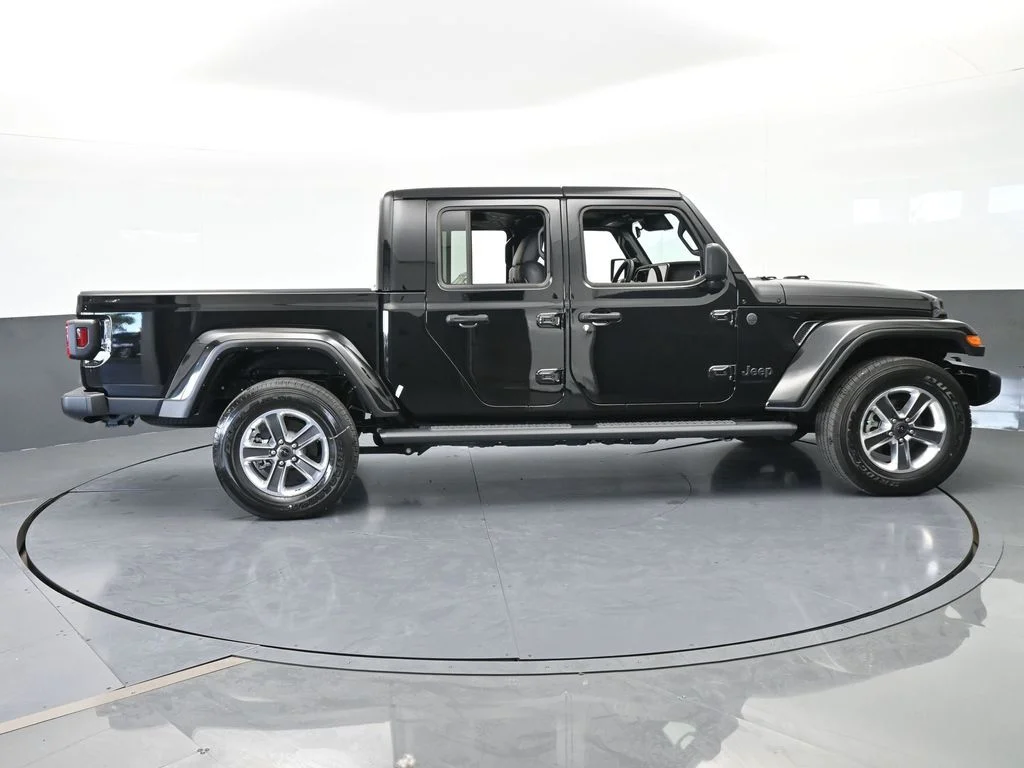 Used 2024 Black Clearcoat Jeep Sport S image 6