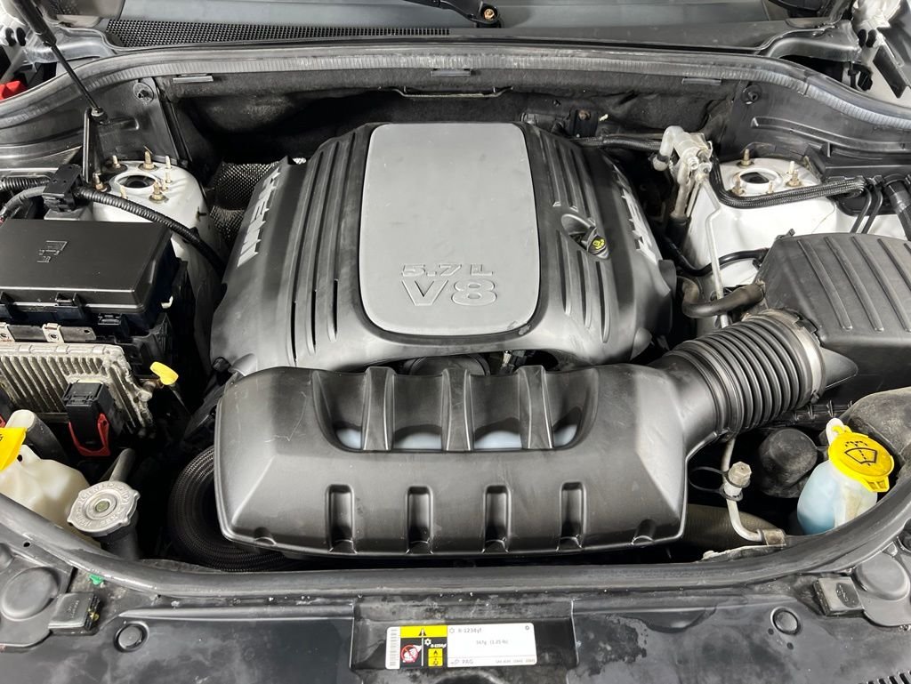 Used 2018 White Jeep Limited image 30