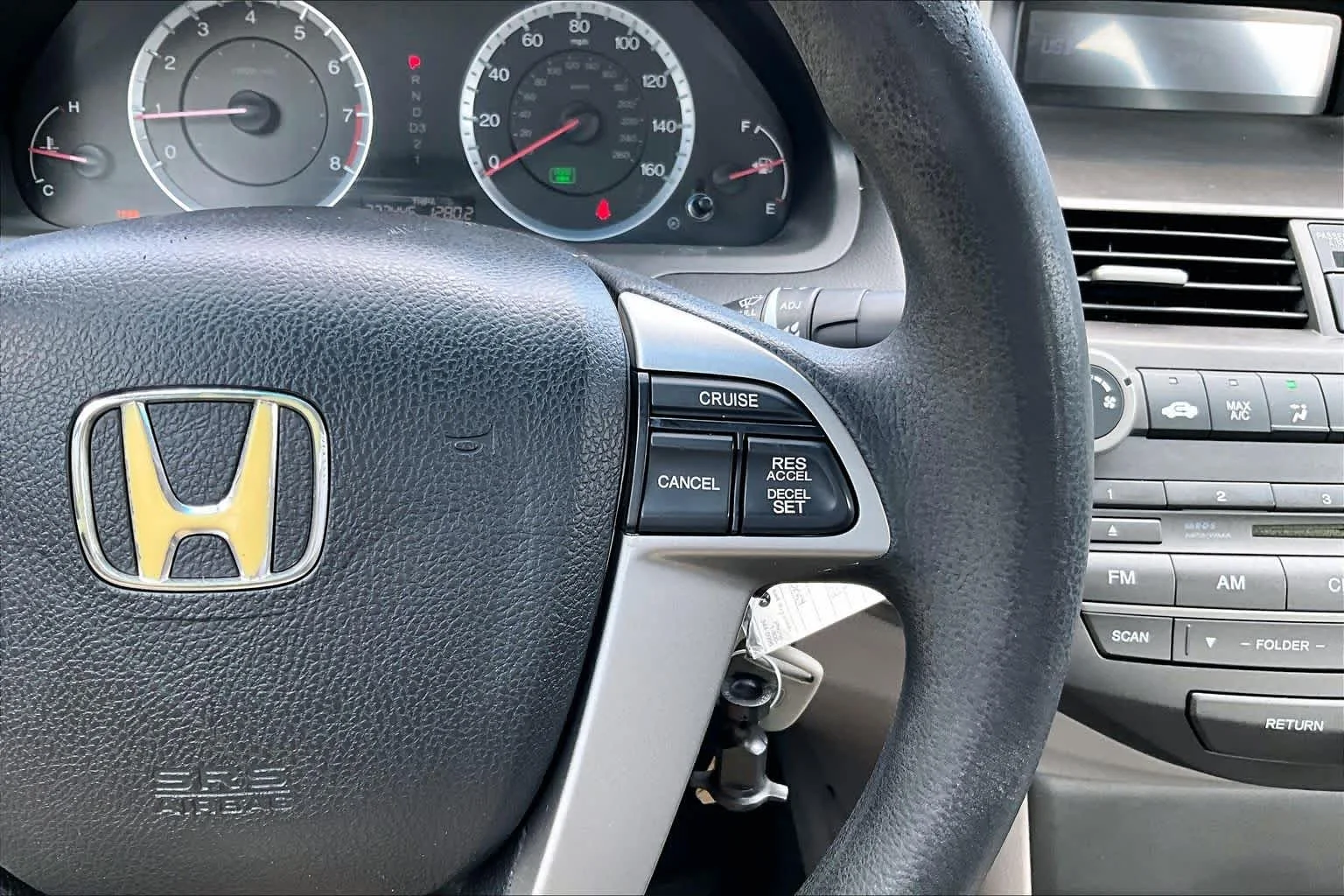 Used 2012 Polished Metal Metallic Honda LX Premium image 23
