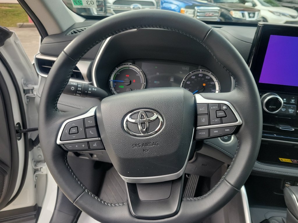 Certified Used 2026 Beige Toyota XLE image 33