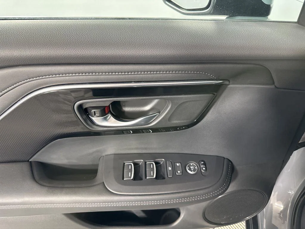 2025 Acura ADX Base - Photo 12