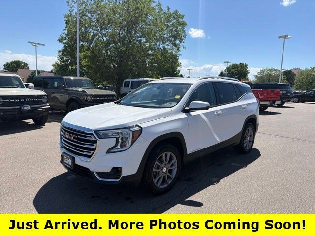 2024 GMC Terrain SLT AWD's photo