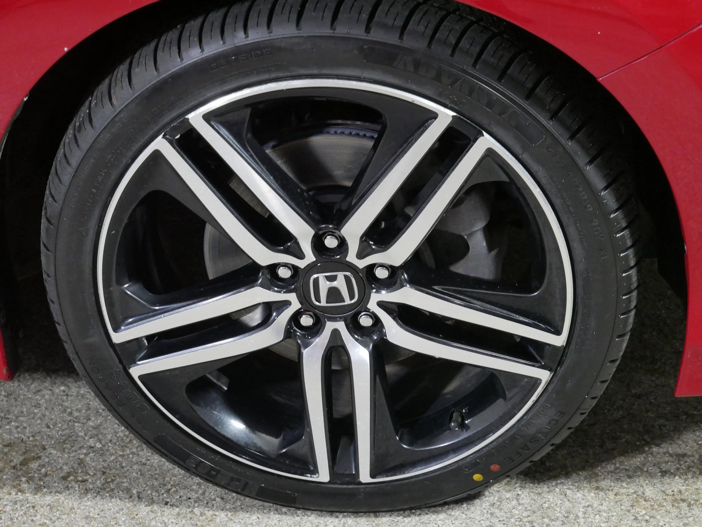Used 2016 San Marino Red Honda Sport image 15