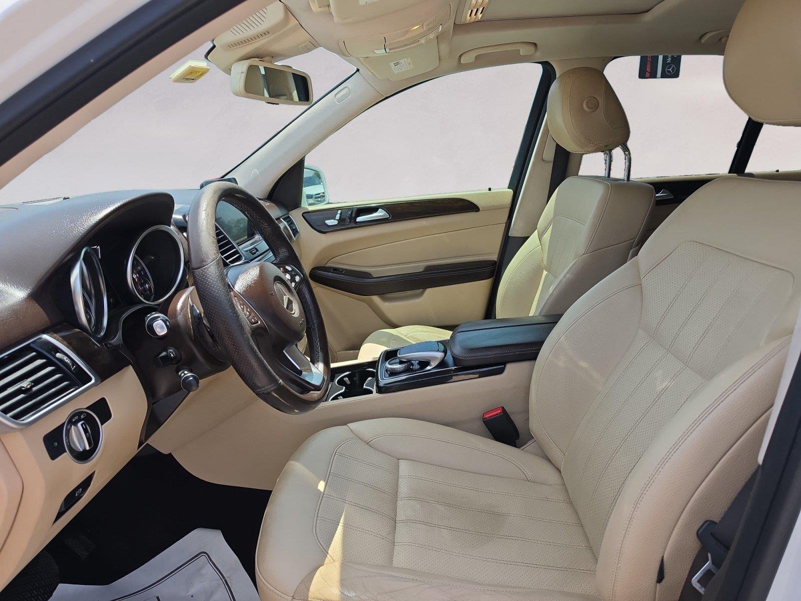 Used 2016 designo Diamond White Metallic Mercedes-Benz GLE 350 image 9