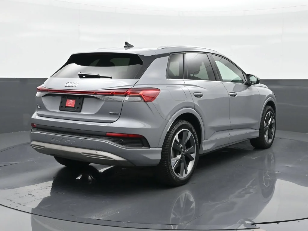 Used 2022 Gray Audi Premium image 14