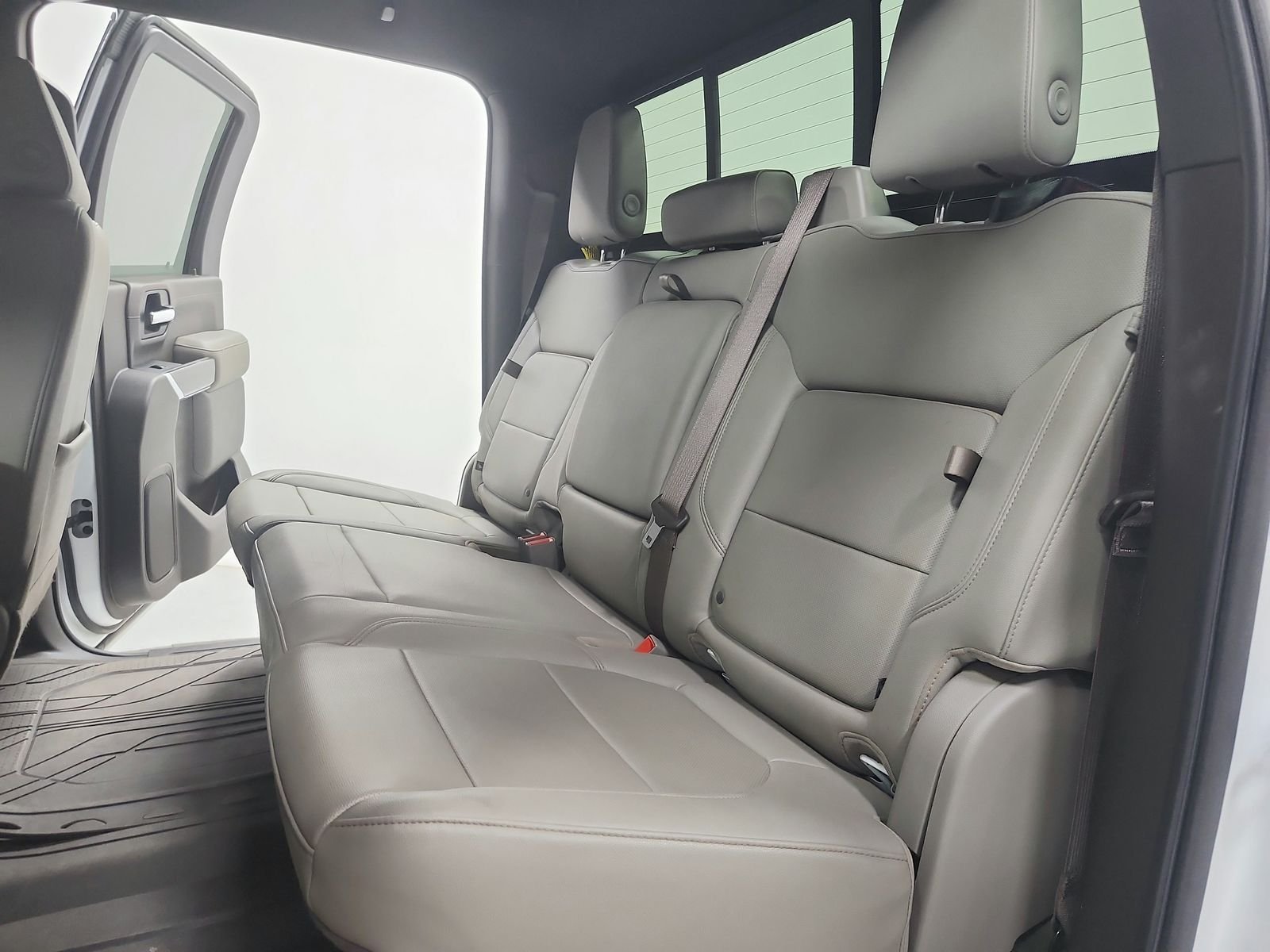 Used 2023 Summit White Chevrolet LTZ image 35