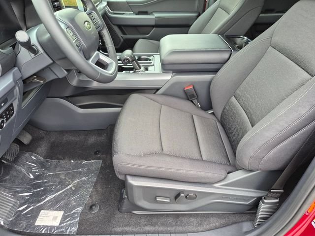 New 2026 Ruby Red Metallic Tinted Clearcoat Ford XLT image 16