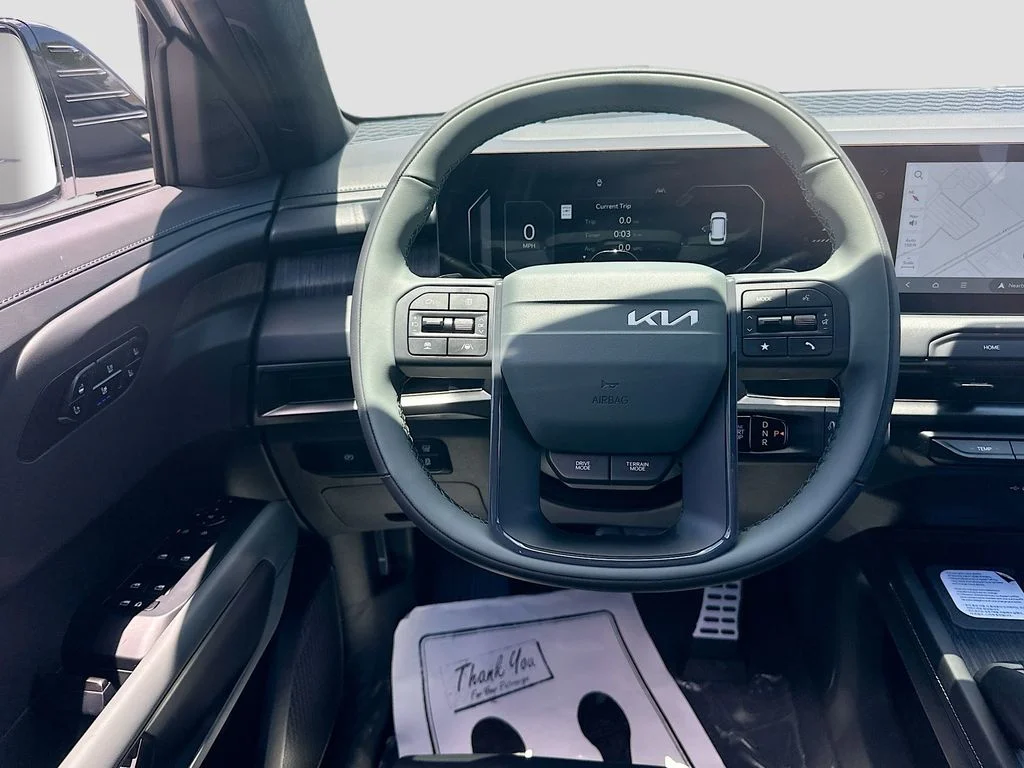 New 2027 Glacial White Pearl Kia X-LINE SX PRESTIGE image 24