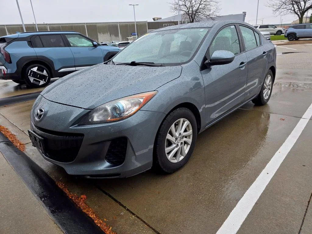 Used 2012 Gray Mazda i Touring image 4