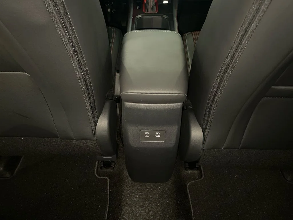 New 2026 Aspen White Tricoat Nissan SR image 28