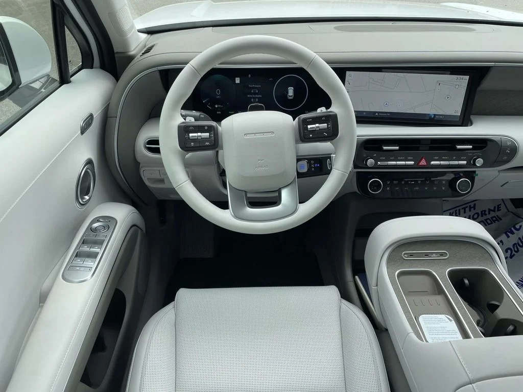 New 2026 White Hyundai SEL Premium image 12