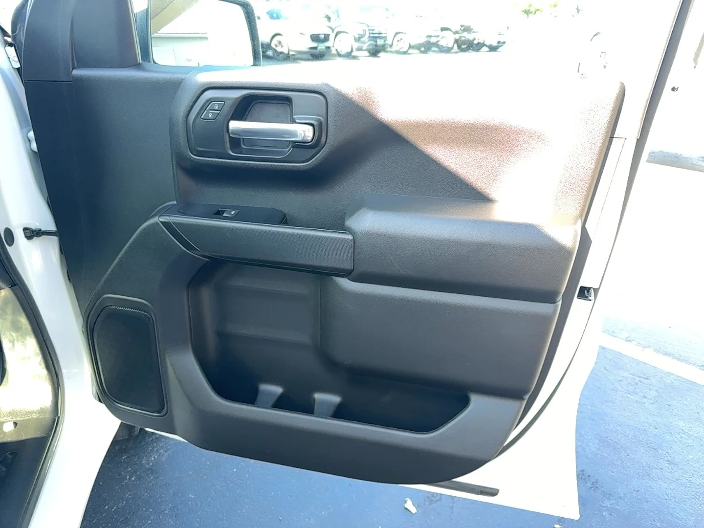 Used 2024 White GMC Pro image 29