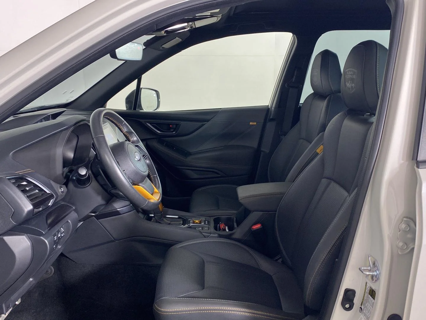 Used 2023 Crystal White Pearl Subaru Wilderness image 13