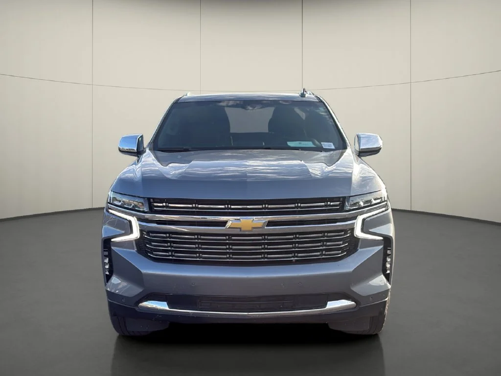 Used 2022 Gray Chevrolet Premier image 2