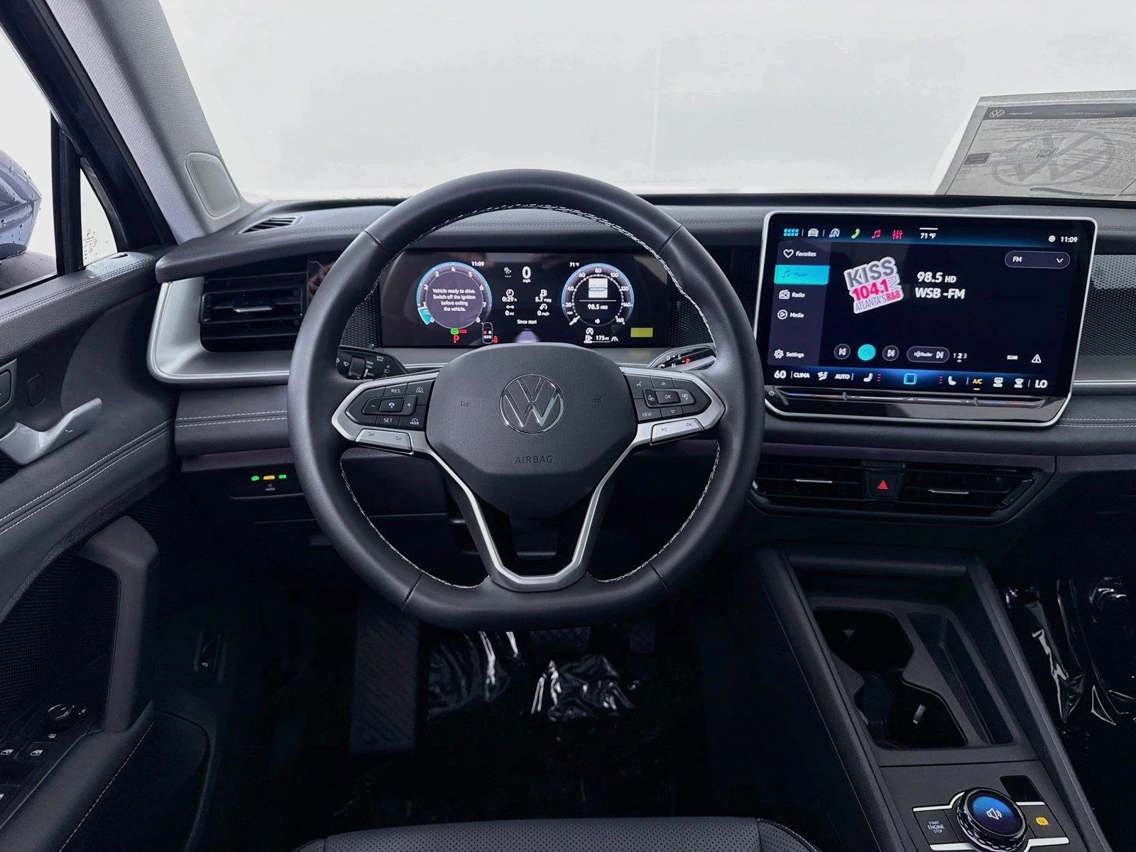 New 2026  Volkswagen SE image 22