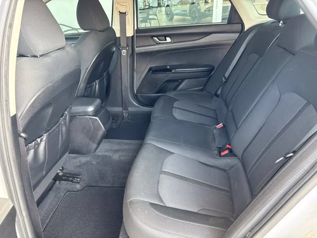Certified Used 2022 White Kia LXS image 28