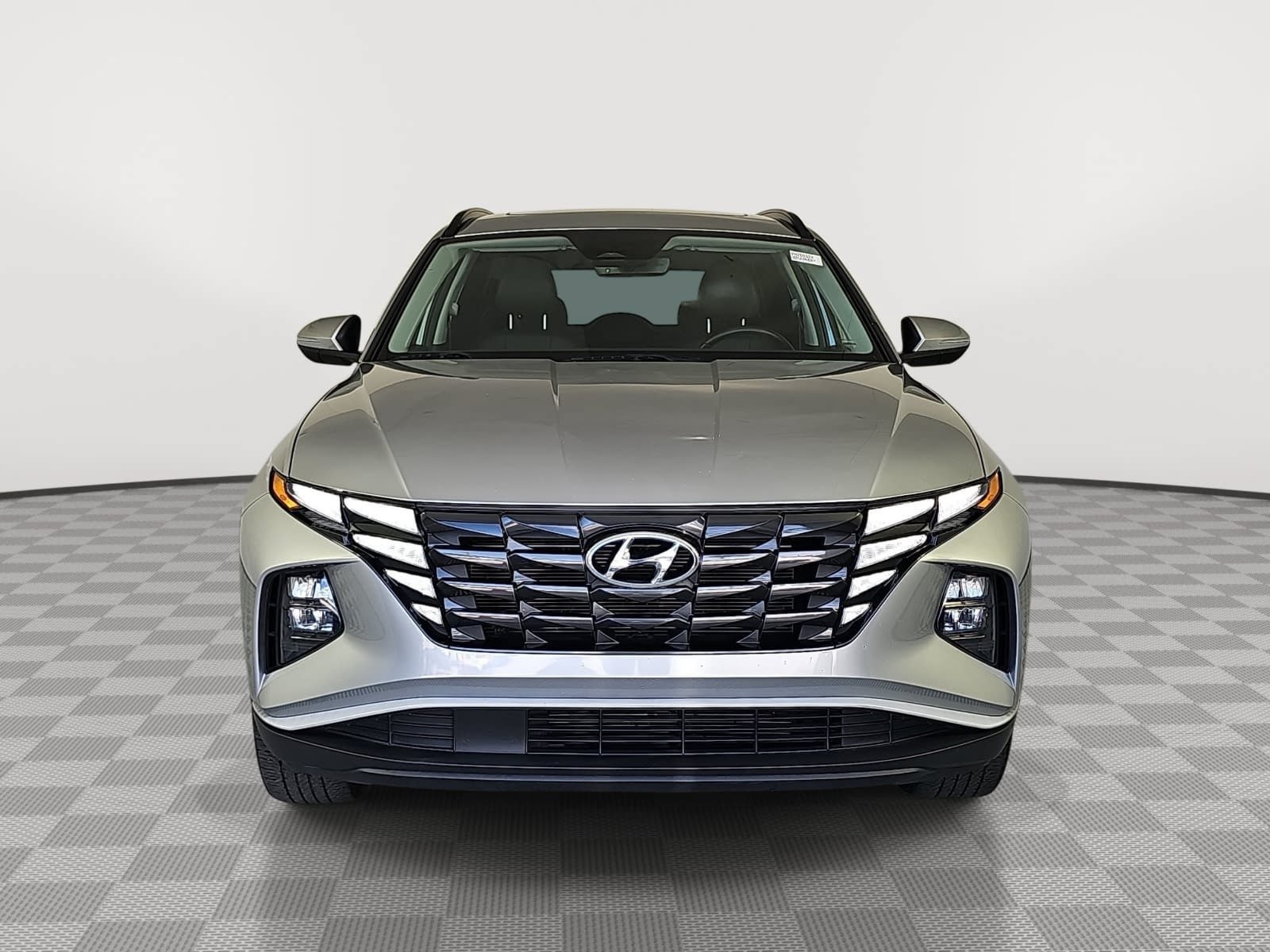 Used 2023 Silver Hyundai SEL image 3
