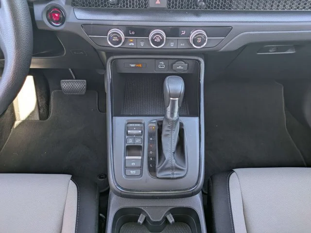 2024 Honda CR-V LX - Photo 18