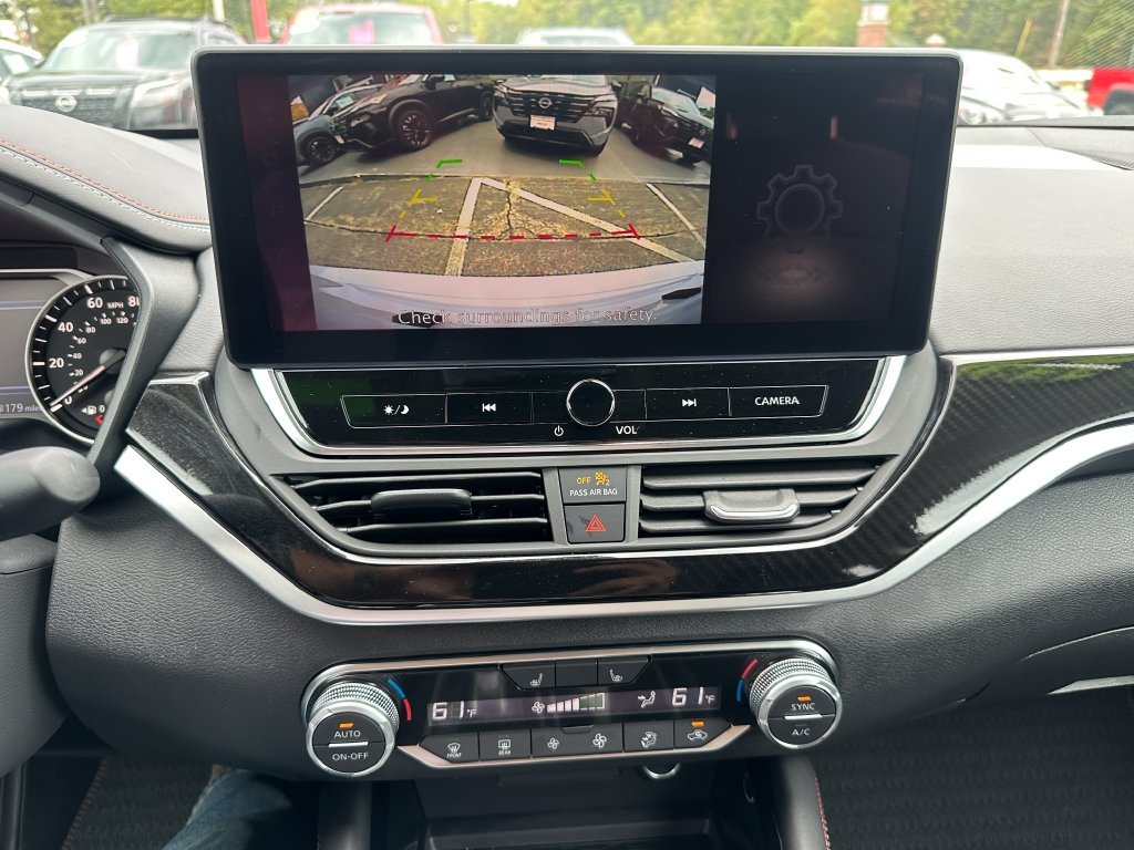 Used 2025 Gray Nissan 2.5 SR image 17