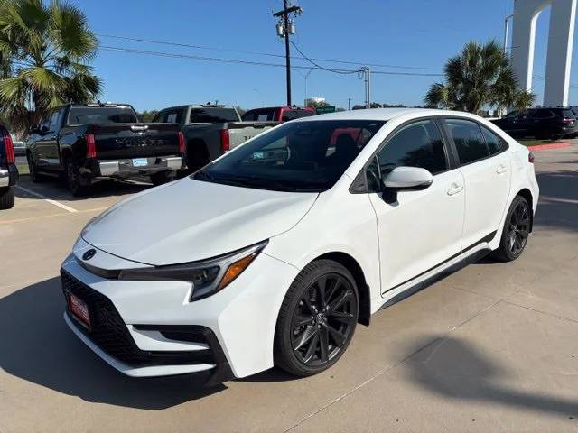 Used 2024 White Toyota SE image 3