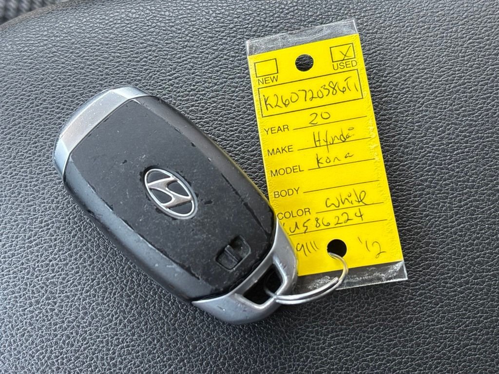 Used 2020 White Hyundai SEL image 31