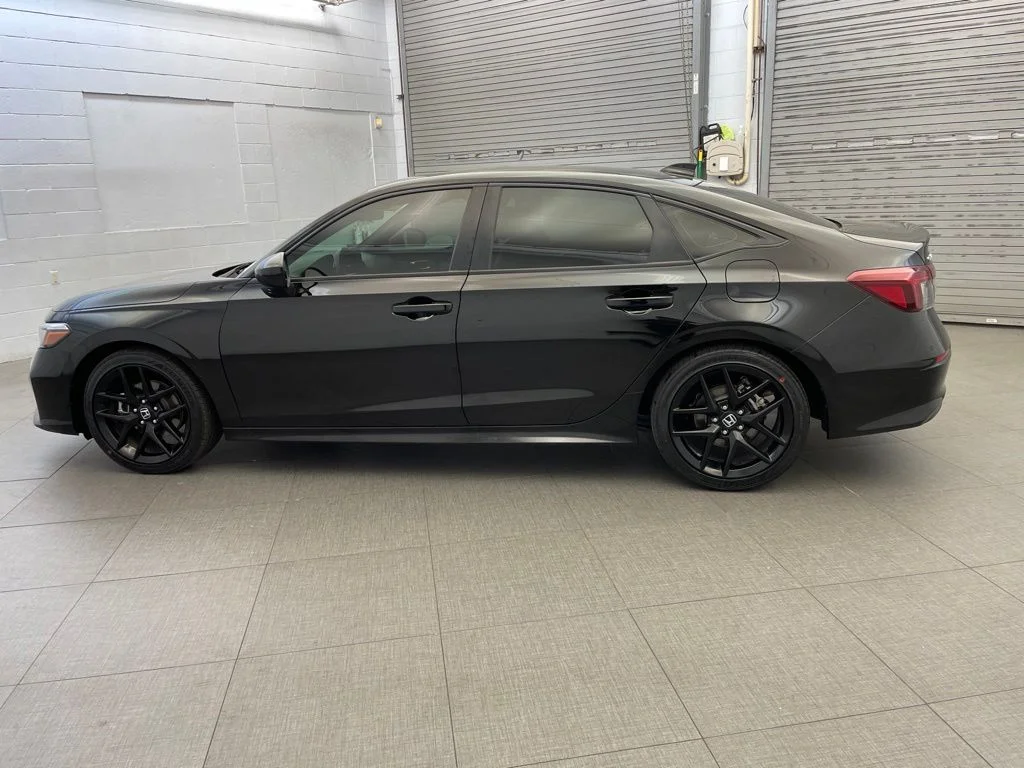 Used 2025 Black Honda Sport image 16