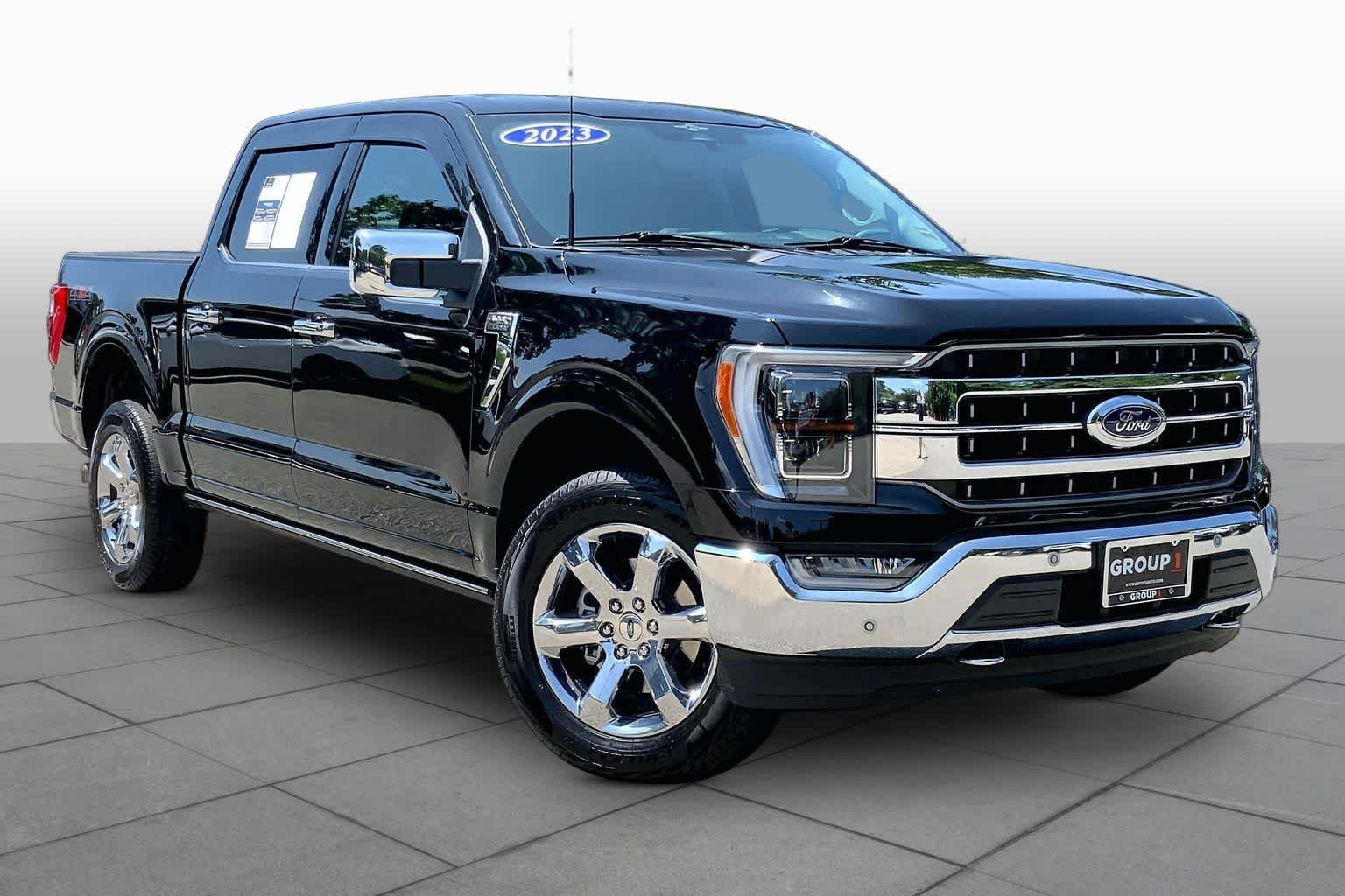 Used 2023 Agate Black Metallic Ford LARIAT image 3