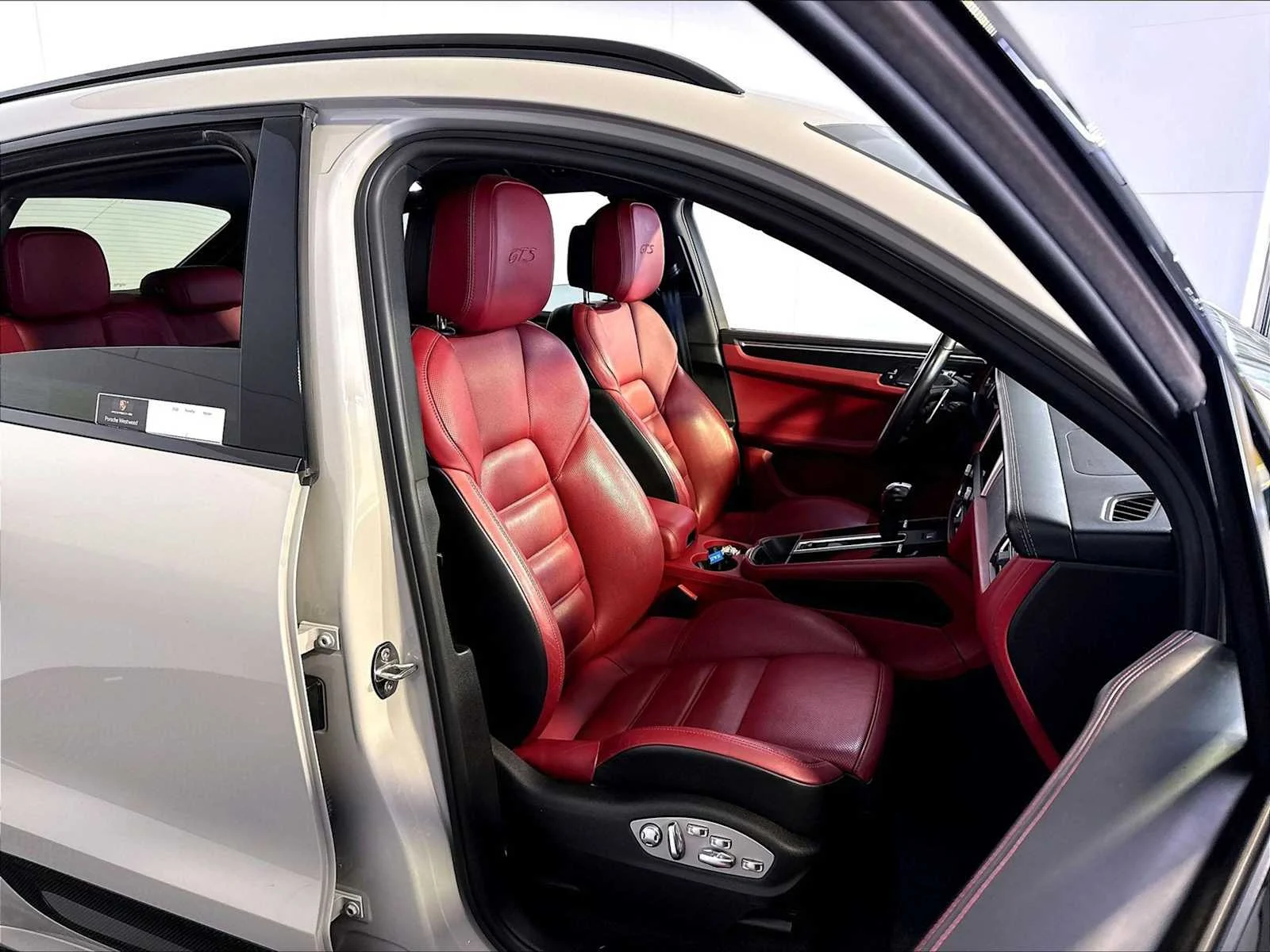 Certified Used 2022 Chalk Porsche GTS image 18