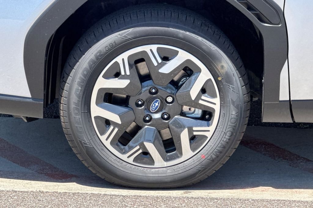 New 2026 ICE SILVER METALLIC Subaru Premium image 35