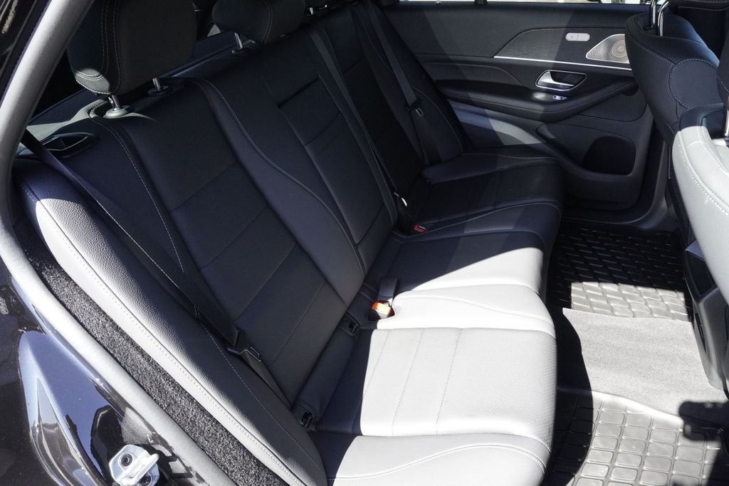 Used 2026 Black Mercedes-Benz GLE 450 image 27