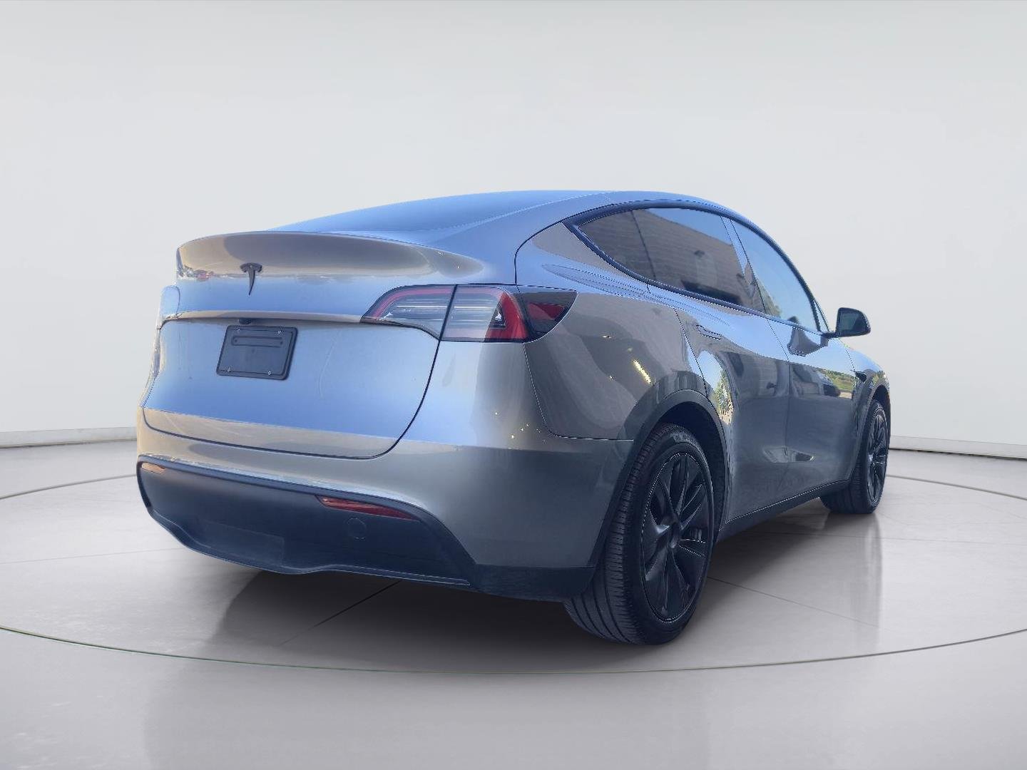 Used 2024 GRAY TESLA  image 5