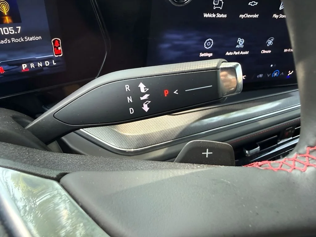 Used 2025  Chevrolet RST image 18