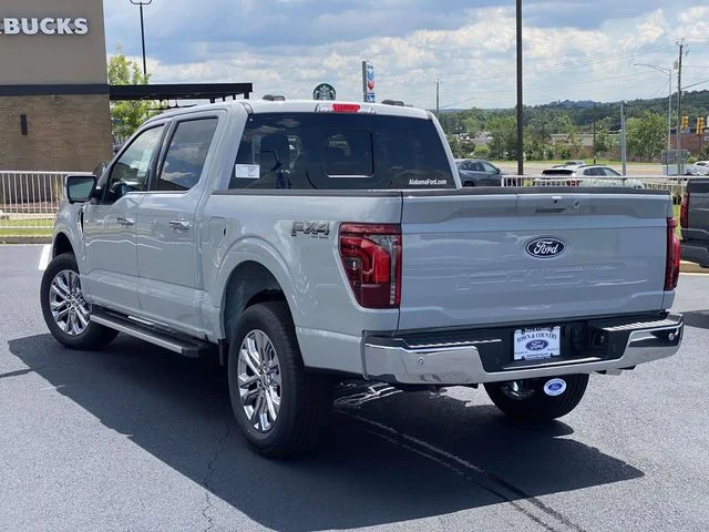 New 2026 Avalanche Ford Lariat image 3