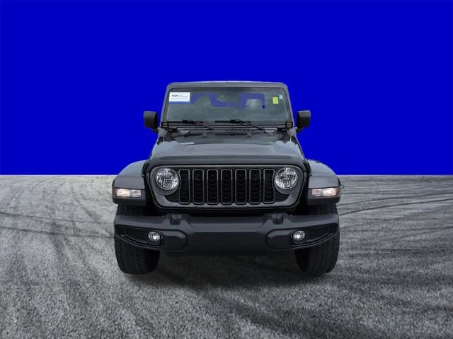 Certified Used 2025 Granite Crystal Clearcoat Metallic Jeep Nighthawk image 9