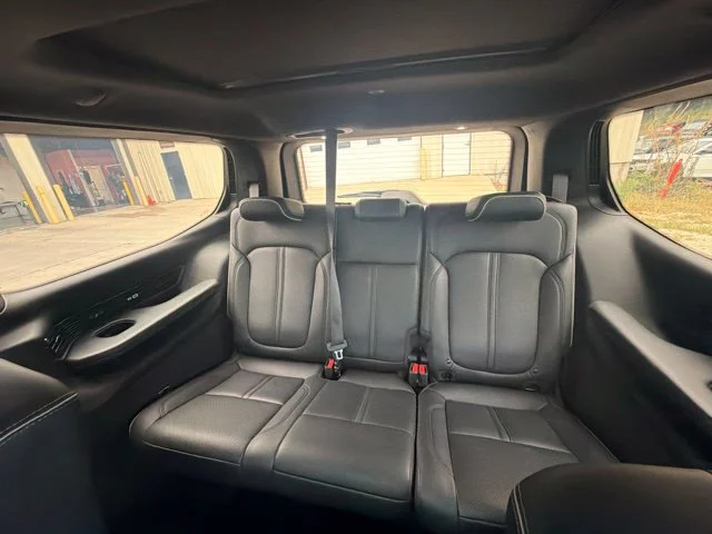 Used 2022 White Jeep Series II image 15
