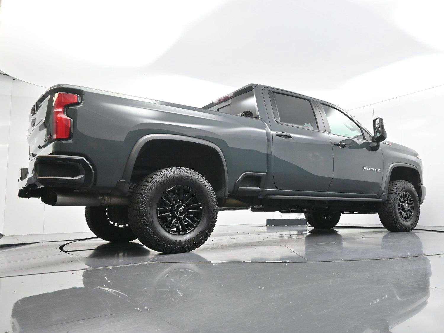 Used 2026 Cypress Gray Chevrolet ZR2 image 52
