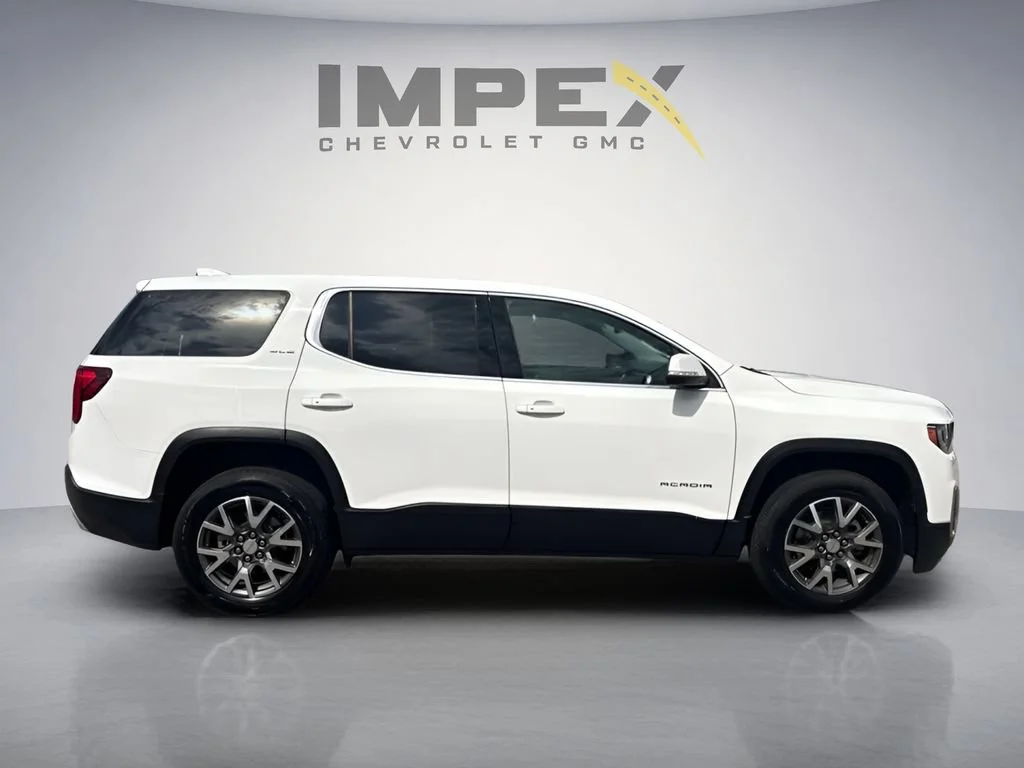 Used 2020 SUMMIT WHITE GMC SLE image 6