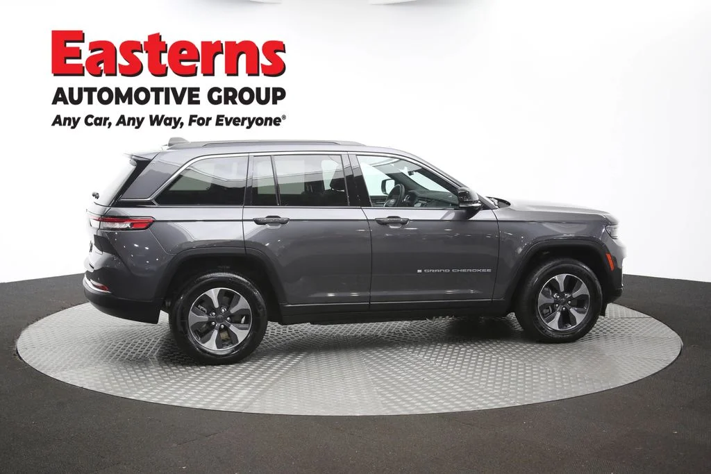 Used 2024 Gray Jeep 4xe image 48