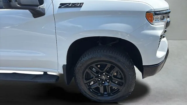 Used 2026 White Chevrolet LT Trail Boss image 34