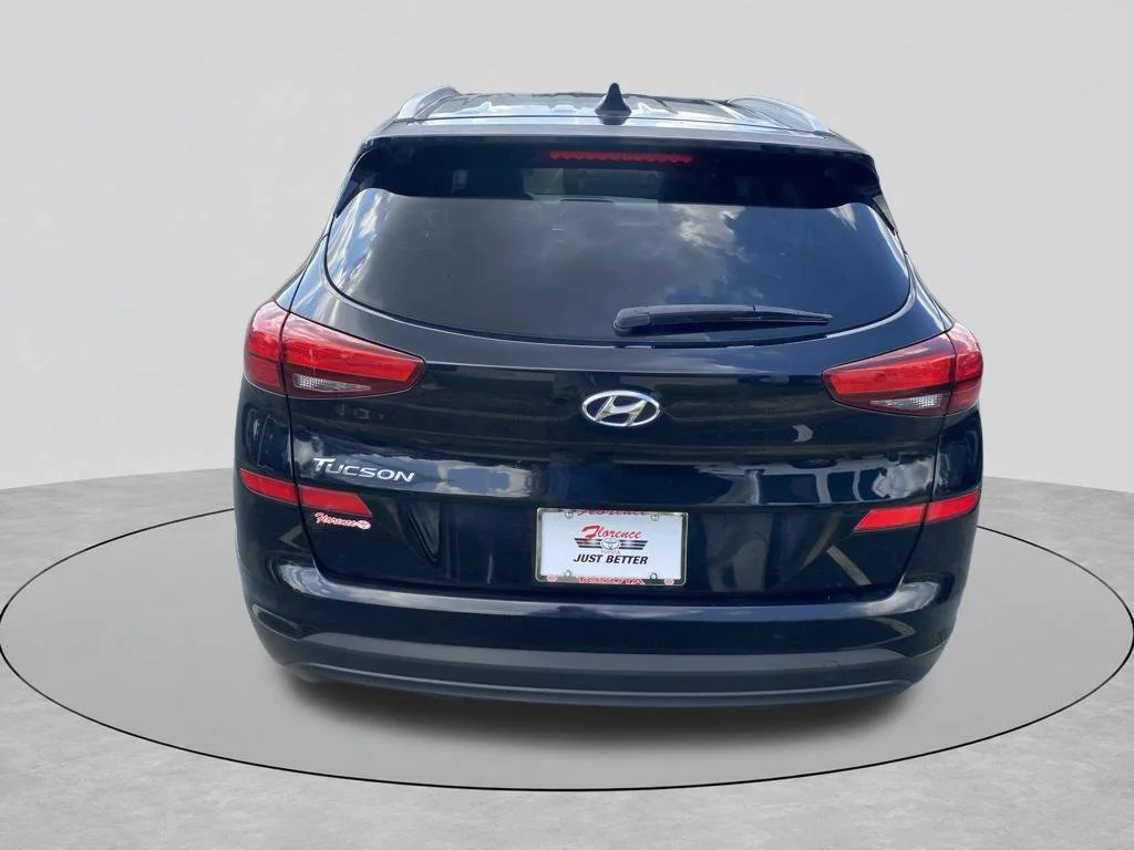 Used 2019 Black Hyundai Value image 12